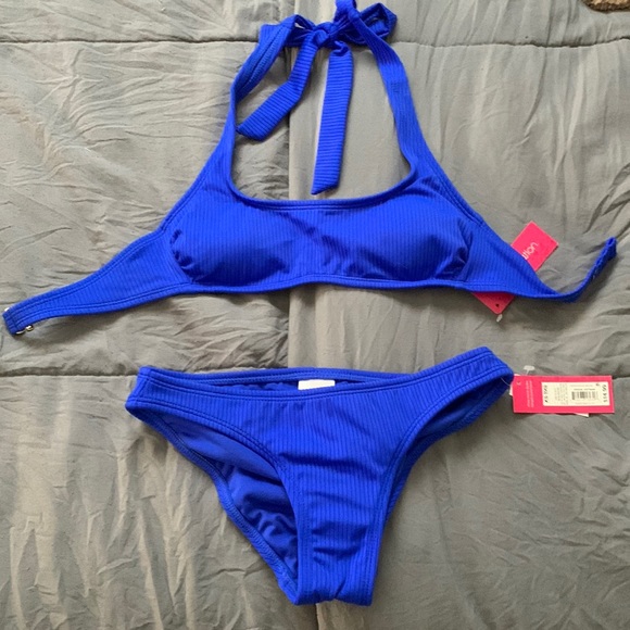Target Bikini - Picture 1 of 5